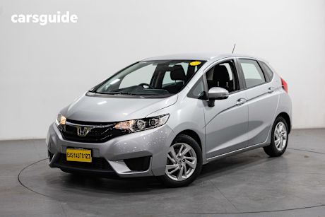 Silver 2017 Honda Jazz Hatchback Vti