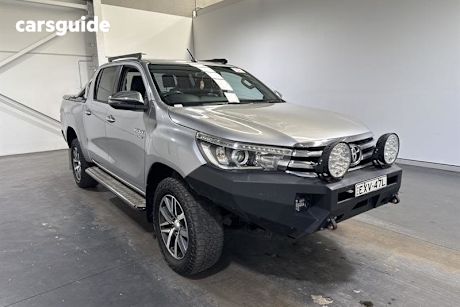 Silver 2018 Toyota Hilux Dual Cab Utility Sr5 (4X4)