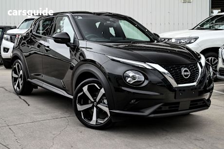 Black 2023 Nissan Juke SUV ST-L F