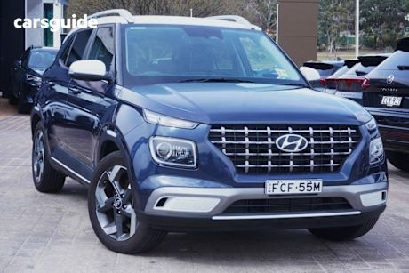 Blue 2023 Hyundai Venue Wagon Elite (Black) Sunroof