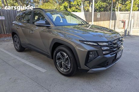Bronze 2025 Hyundai Tucson SUV F