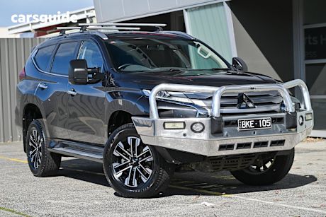 Grey 2020 Mitsubishi Pajero Sport SUV EXCEED 4X4