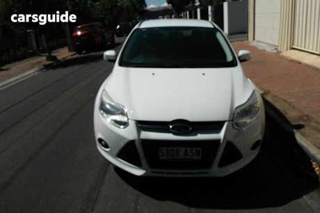 White 2012 Ford Focus Hatchback Ambiente