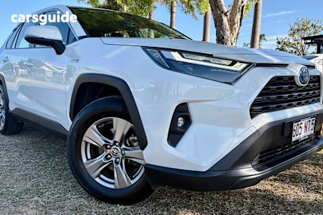 White 2023 Toyota RAV4 SUV GX F
