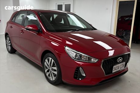 Burgundy 2019 Hyundai I30 Hatchback Active