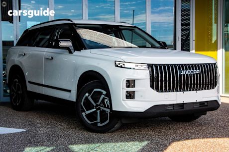 White 2025 Jaecoo J7 SUV TRACK F