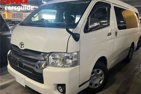 White 2016 Toyota HiAce OtherCar 2.7L PETROL COMMUTER VAN 10 SEATS GL