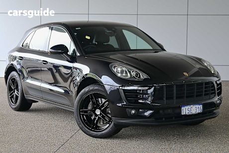 Black 2017 Porsche Macan SUV 4WD