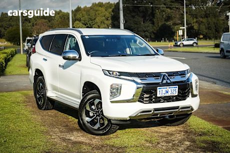White 2024 Mitsubishi Pajero Sport Wagon Gls (4Wd) 7 Seat