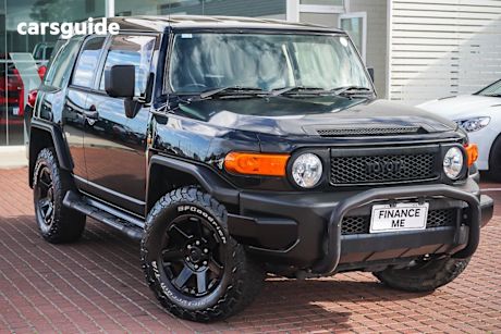 Black 2016 Toyota FJ Cruiser Wagon