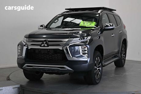 Grey 2020 Mitsubishi Pajero Sport Wagon Exceed (4X4) 7 Seat