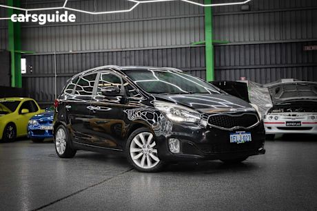 Grey 2013 Kia Rondo SUV SLI F