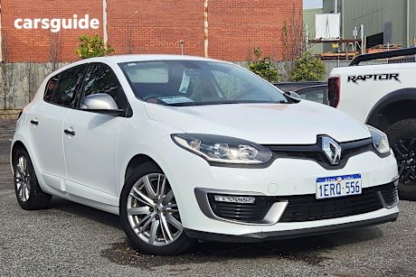 White 2015 Renault Megane Hatch GT-LINE