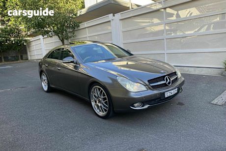 Grey 2005 Mercedes-Benz CLS-Class Sedan CLS500 R