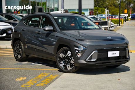 Grey 2024 Hyundai Kona Wagon