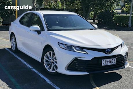 White 2021 Toyota Camry Sedan Ascent