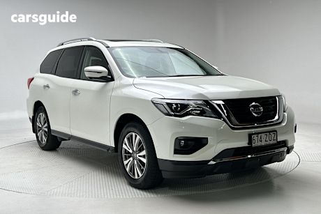 White 2019 Nissan Pathfinder SUV ST-L F