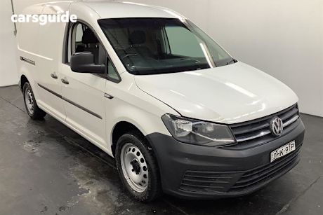 White 2016 Volkswagen Caddy Van Maxi Tsi220