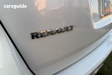 White 2015 Renault Koleos SUV BOSE F