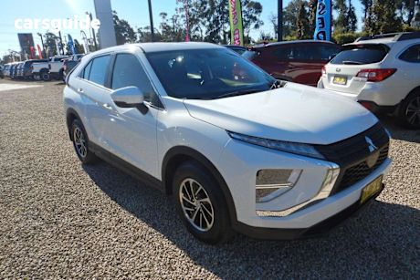 White 2023 Mitsubishi Eclipse Cross SUV ES F