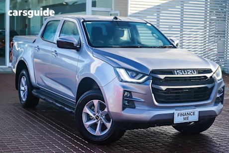 Silver 2023 Isuzu D-MAX Crew Cab Utility Ls-M (4X4)