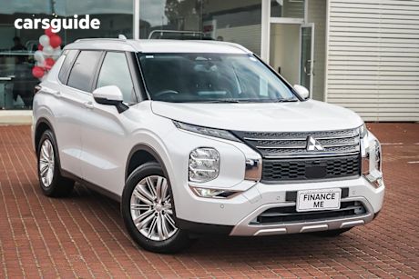 White 2022 Mitsubishi Outlander Wagon Ls 7 Seat (2Wd)