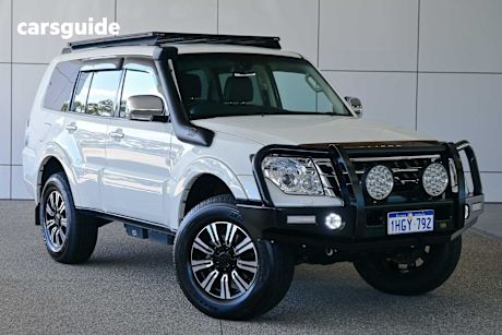 White 2021 Mitsubishi Pajero SUV GLS 4X4