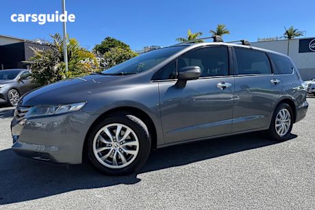 Grey 2011 Honda Odyssey OtherCar F