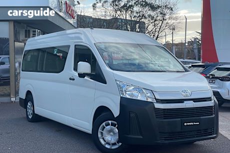 White 2019 Toyota HiAce Bus Commuter (12 Seats)