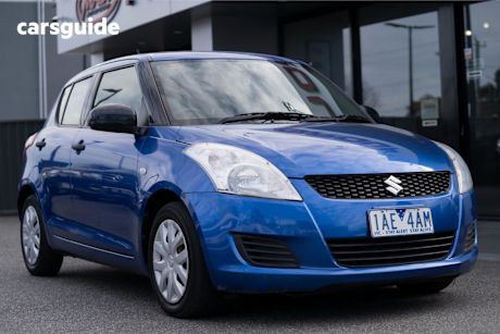 Blue 2013 Suzuki Swift Hatchback Ga