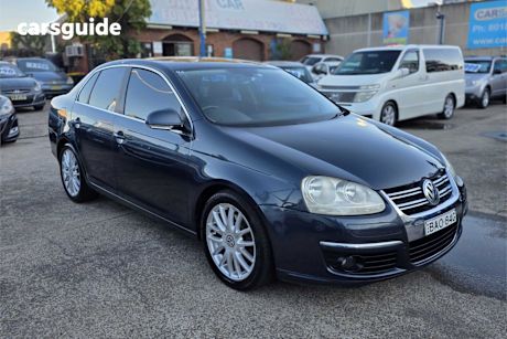 Blue 2006 Volkswagen Jetta Sedan 2.0 TURBO FSI