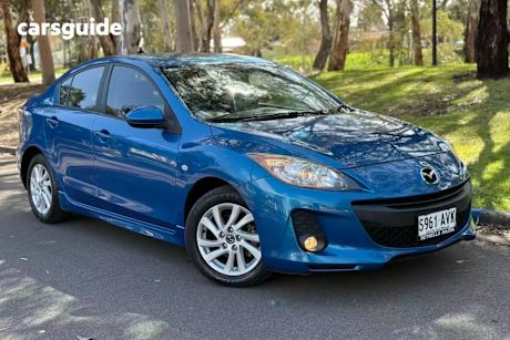 Blue 2013 Mazda 3 Sedan Maxx Sport