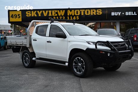 White 2019 Mitsubishi Triton Ute Tray GLX 4X4