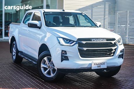 White 2023 Isuzu D-MAX Crew Cab Utility Ls-M (4X4)