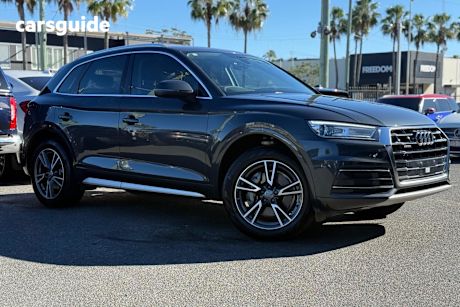 Grey 2019 Audi Q5 SUV 45 TFSI DESIGN 4X4