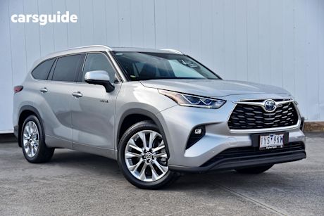 Silver 2023 Toyota Kluger SUV GRANDE 4X4