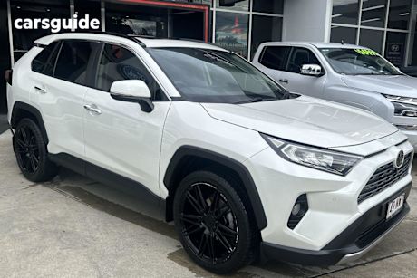 White 2019 Toyota RAV4 Wagon Cruiser (2Wd)