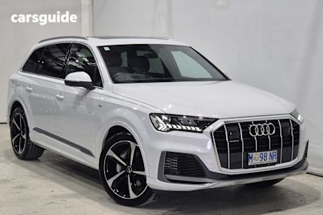 White 2023 Audi Q7 SUV 55 TFSI S LINE 4WD