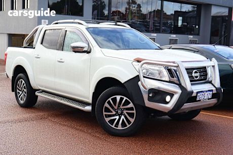 White 2018 Nissan Navara Ute Tray ST-X 4X4