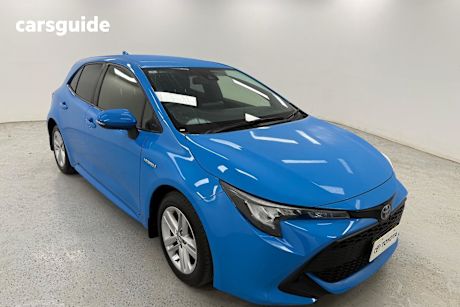 Blue 2019 Toyota Corolla Hatch ASCENT SPORT HYBRID F