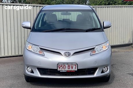 Silver 2014 Toyota Tarago Wagon Gli