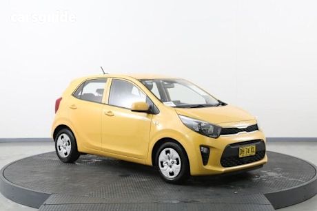 Yellow 2023 Kia Picanto Hatchback S (Pe)