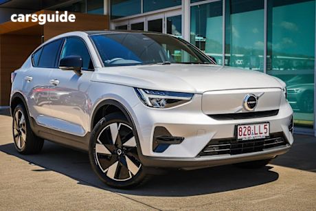 Silver 2024 Volvo C40 Wagon Recharge Pure Electric