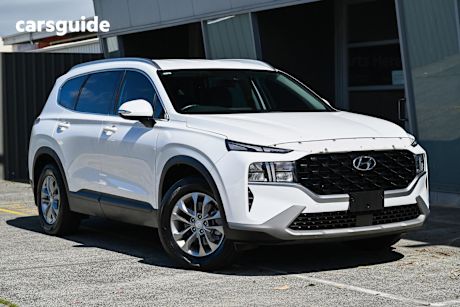 White 2022 Hyundai Santa FE SUV 4X4