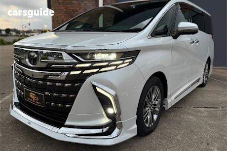 White 2024 Toyota Alphard SUV Z