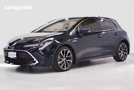 Blue 2019 Toyota Corolla Hatchback Zr (Hybrid)