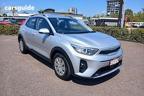 Silver 2022 Kia Stonic SUV S F