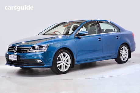 Blue 2015 Volkswagen Jetta Sedan 118 Tsi Highline