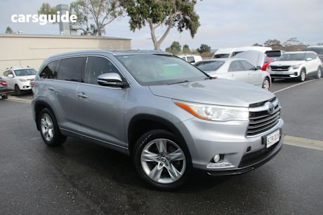 Silver 2016 Toyota Kluger SUV GRANDE 4WD