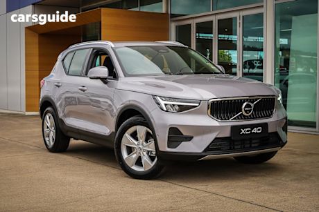 Silver 2025 Volvo XC40 SUV PLUS B4 F